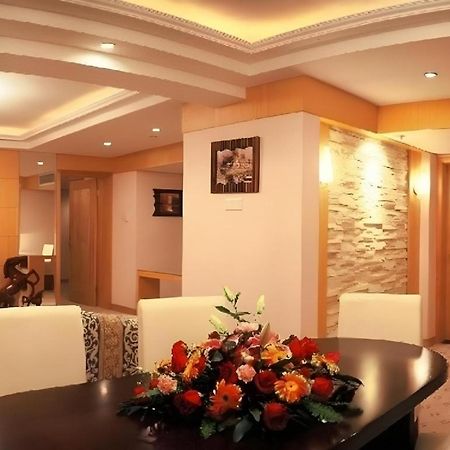 Golden Lustre Hotel Шеньчжень Екстер'єр фото