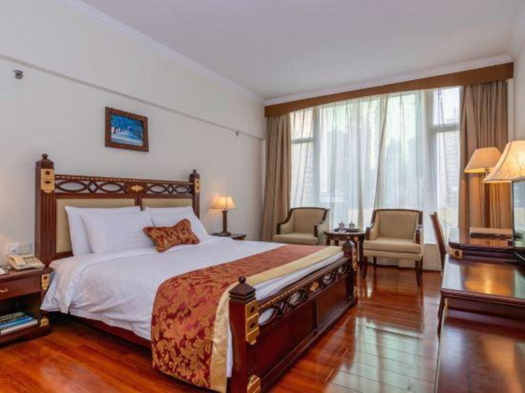 Golden Lustre Hotel Шеньчжень Екстер'єр фото