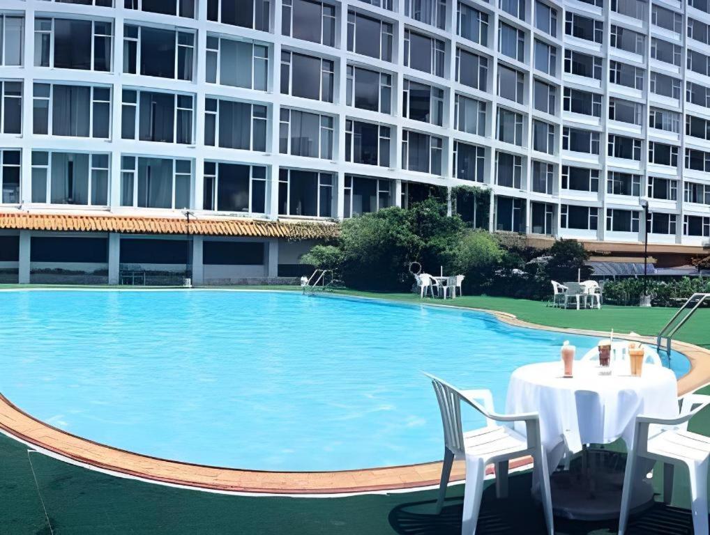 Golden Lustre Hotel Шеньчжень Екстер'єр фото